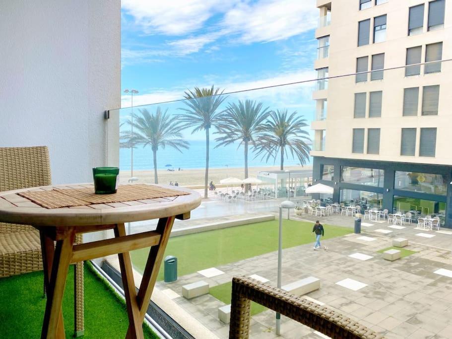 Casa Del Mar Luxury. Primera Linea De Playa Almería Kültér fotó