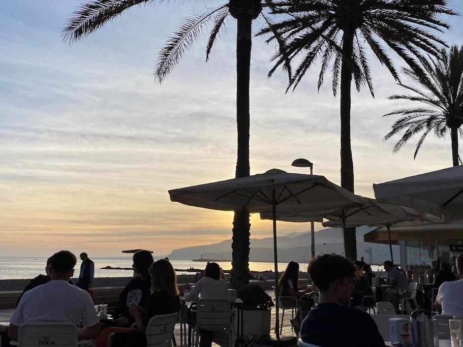 Casa Del Mar Luxury. Primera Linea De Playa Almería Kültér fotó